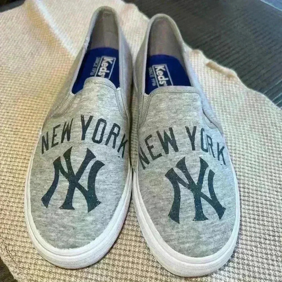 Women’s KEDS Double Decker MLB New York Yankees Gray Slip on Sneaker- Size 8.5 - Picture 5 of 14